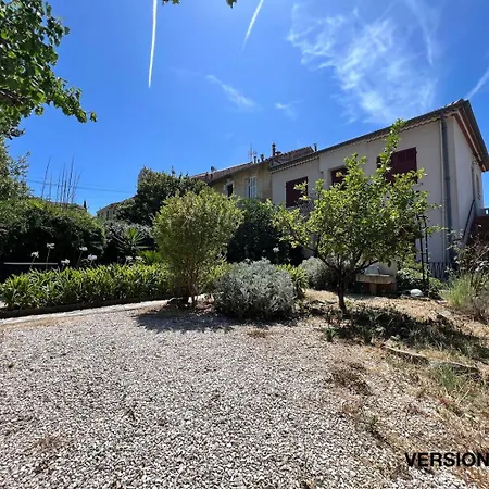 Version Sud Lumineuse Bas Maison Avec Jardin ゲストハウス ツーロン