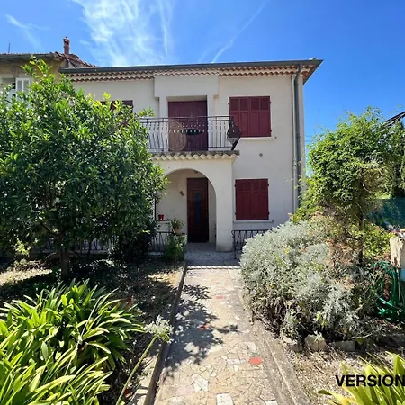 Version Sud Lumineuse Bas Maison Avec Jardin 招待所 *